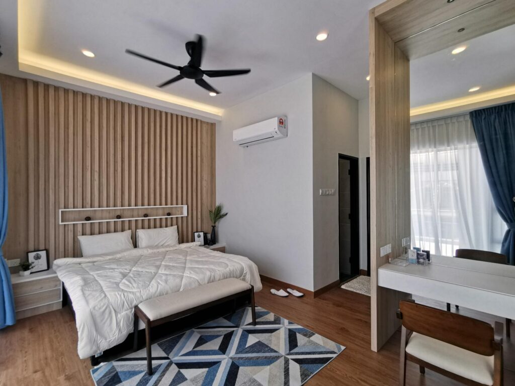 Aurora+Masterbedroom